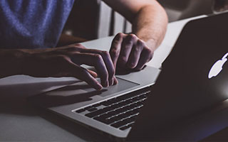 意甲媒体透露：米兰与卡维利亚的经纪人进行了会面，卡维利亚是阿莱格里喜爱的球员