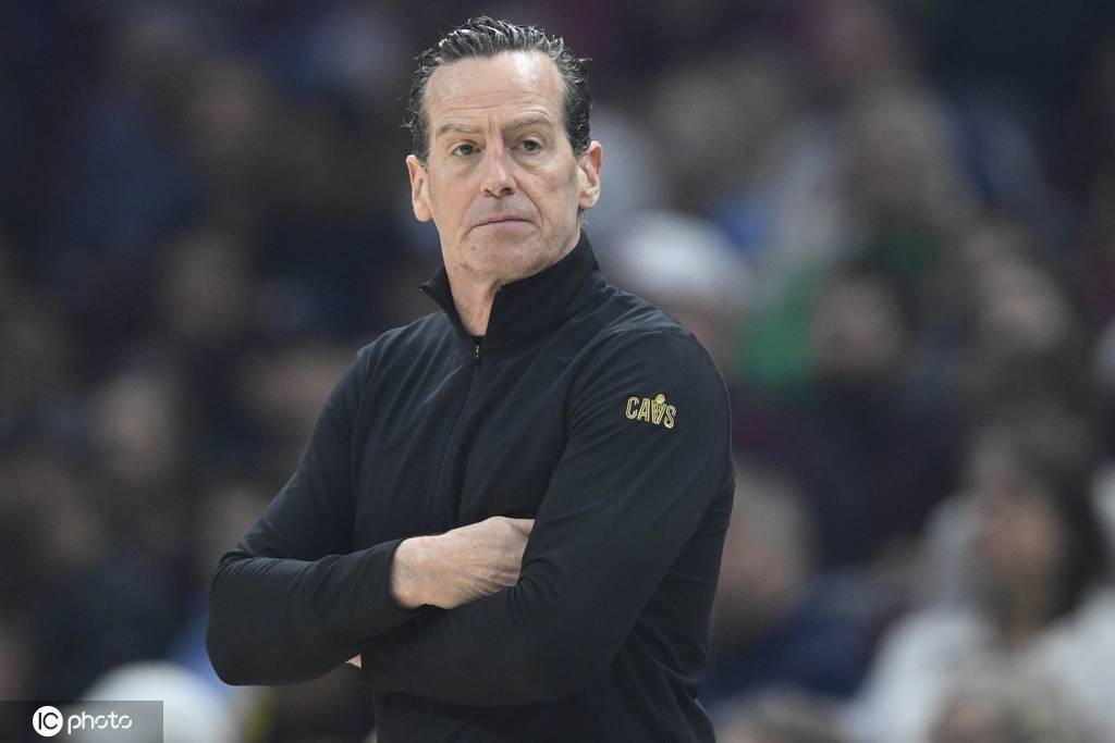 阿特金森当选年度最佳主帅 生涯首次获此殊荣